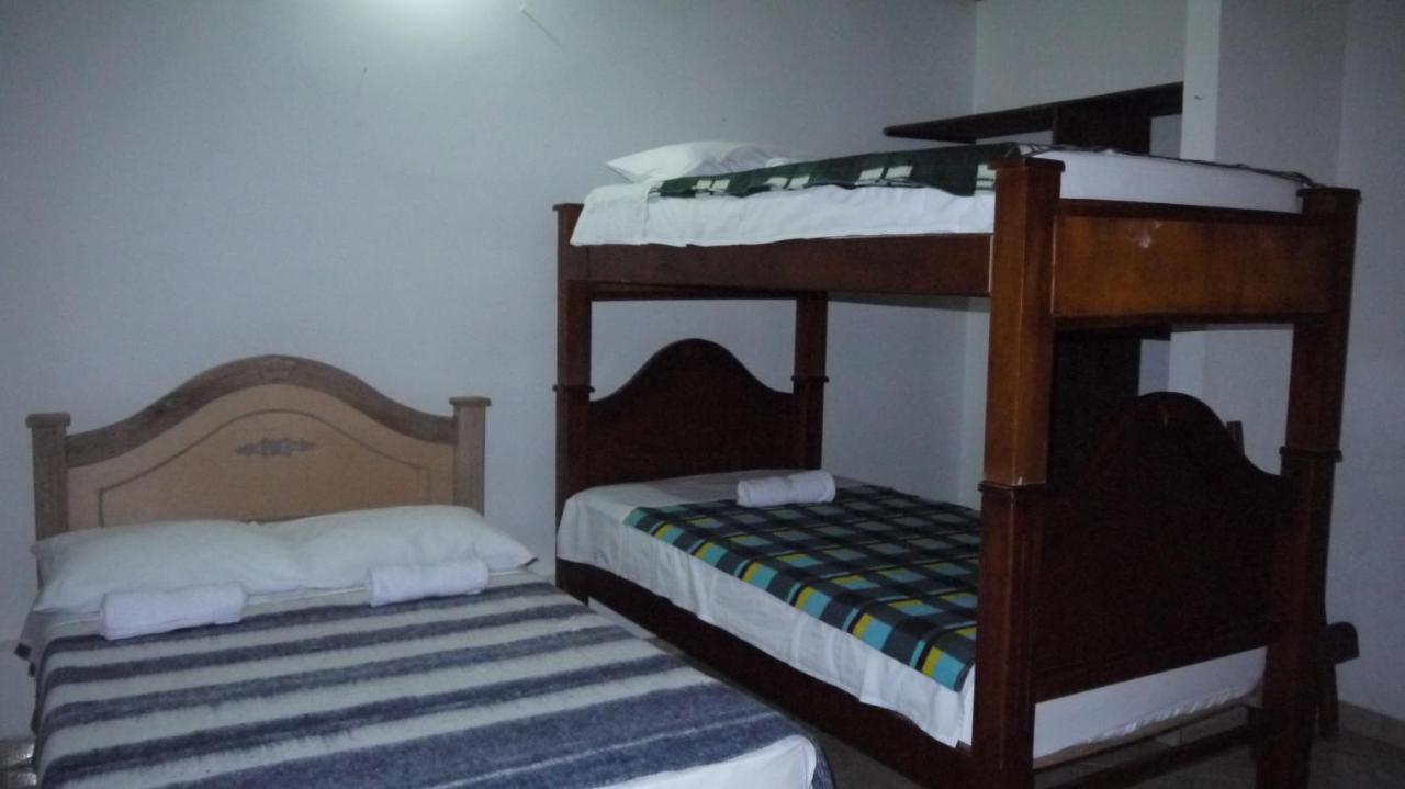 Hostal Naty Luna 贾丁 外观 照片